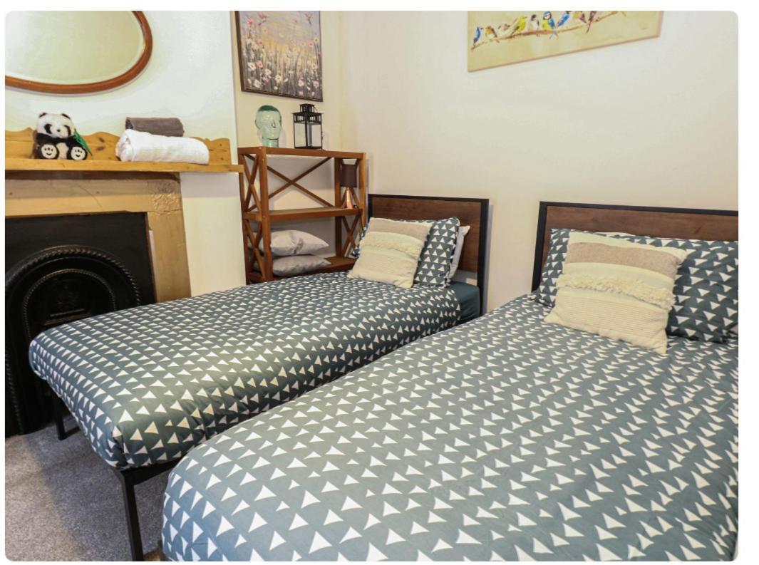 Seaview Cottage With Oodles Of Charm Sleeps 4 Portland Exterior photo